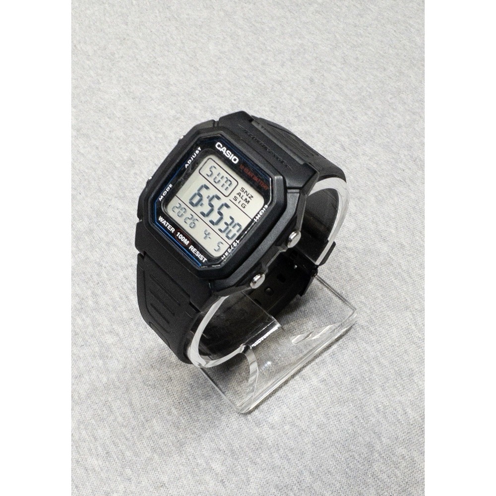 Casio W-800H  Men's Digital Watch Illuminator Alarm Chrono 3240 10ATM 38mm